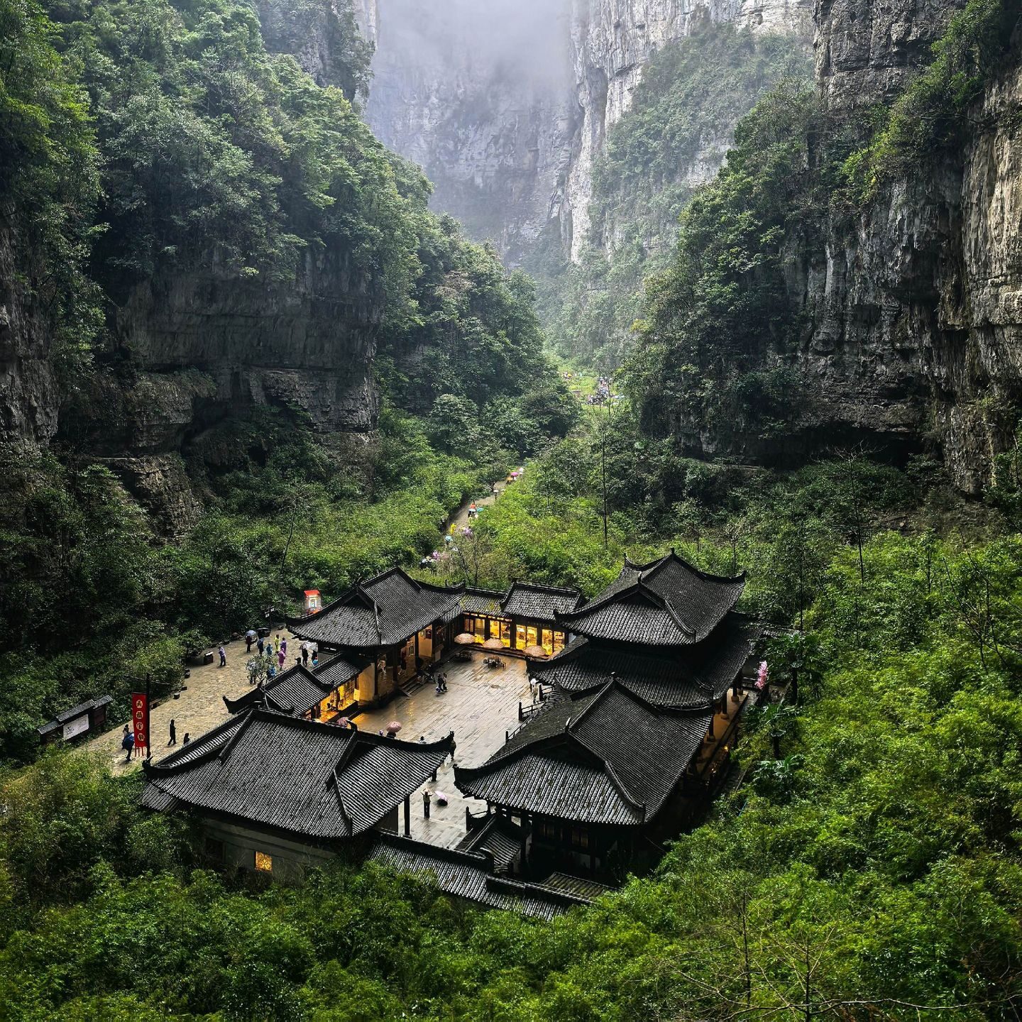 Chongqing 4 Days 3 Nights Itinerary & Private Tour - Image 5